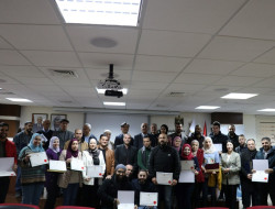برامج تدريبية تقودها سلطة الطاقة والموارد الطبيعية البرنامج التدريبي الخاص بتنمية قدرات الموظفين في قطاع الكهرباء في مجال الإدارة والتخطيط.