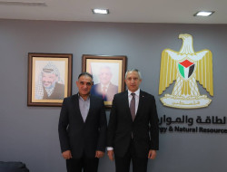 القائم بأعمال رئيس سلطة الطاقة يبحث مع السفير التركي سبل تعزيز التعاون في مجال الطاقة .