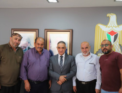 رئيس سلطة الطاقة يبحث مع جمعية مخيم الفوار التزام القطاعين التجاري والصناعي بسداد فواتير الكهرباء