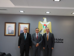 رئيس سلطة الطاقة والموارد الطبيعية يستقبل رئيس اتحاد الغرف التجارية الصناعية الزراعية الفلسطينية لبحث سبل تعزيز التعاون المشترك بين الجانبين