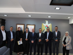 سلطة الطاقة تبحث مع سلطة الأراضي ووزارة شؤون القدس ومحافظة القدس والغرفة التجارية آليات تنفيذ مشروع "سراج القدس"