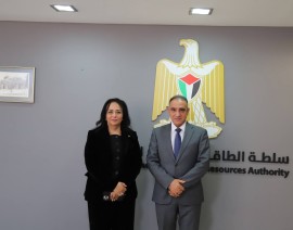 شراكة الطاقة والتنمية: م. أيمن إسماعيل و د. سماح حمد يدفعان نحو تعميم الطاقة الشمسية لمراكز الرعاية ودعم غزة.