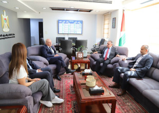 رئيس سلطة الطاقة يستقبل وزير السياحة والآثار لبحث سبل التعاون المشترك