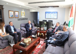 رئيس سلطة الطاقة يستقبل وزير السياحة والآثار لبحث سبل التعاون المشترك