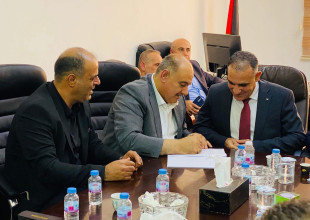 خطوة جديدة نحو فلسطين خضراء ....رئيس سلطة الطاقة يرعى توقيع اتفاقية لإنشاء محطة طاقة شمسية بقدرة 10 ميغاواط ويطلع على أكبر مشروع للمزارعين في فلسطين