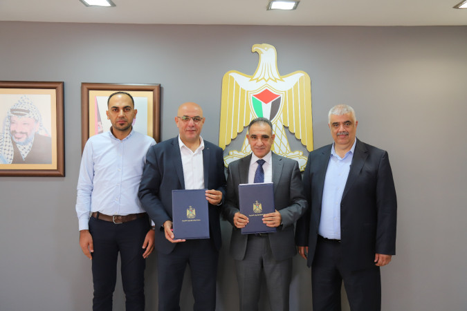 سلطة الطاقة وشركة كهرباء الجنوب يوقعان اتفاقية لتعزيز انتشار مشاريع الطاقة الشمسية في منطقة امتياز الشركة