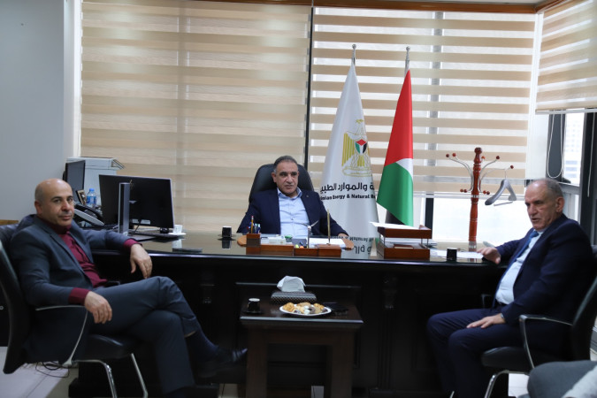 إطلاق مشروع الصندوق الدوّار مع أنظمة تخزين&hellip; نحو طاقة ذكية ومستدامة للمنازل والمنشآت الصغيرة