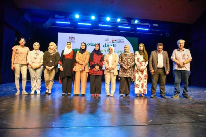 سلطة الطاقة والموارد الطبيعية تحتفل مع بلدية رام الله بانتهاء مشروع  للتوعية البيئية 2022-2023 .